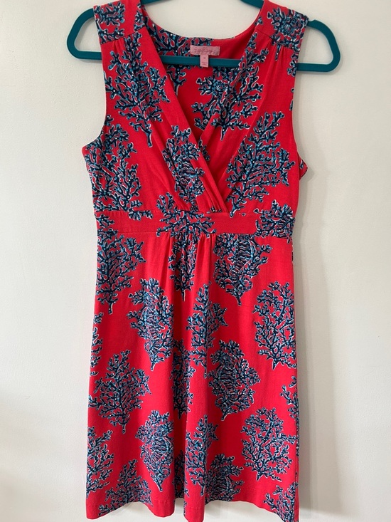 Lilly Pulitzer Dresses & Skirts - Lilly Pulitzer Coral Reef Dress Women’s M Seahorse Red Sleeveless V-Neck